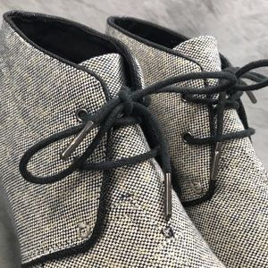 Tom's wedge booties, tweed fabric, lace up, 12